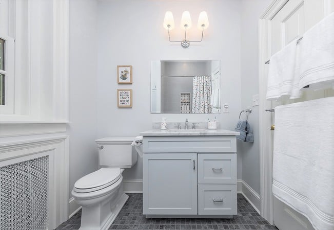 Small Bathroom in Philadelphia